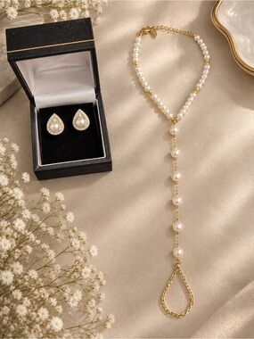 Xuping S.Steel Pearl Hand Chain Bracelet with Matching Teardrop Pearl Earrings